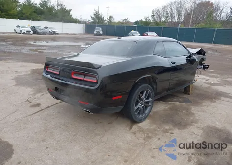 2021 Dodge Challenger Gt Awd z USA, uszkodzony, nr VIN 2C3CDZKGXMH624314